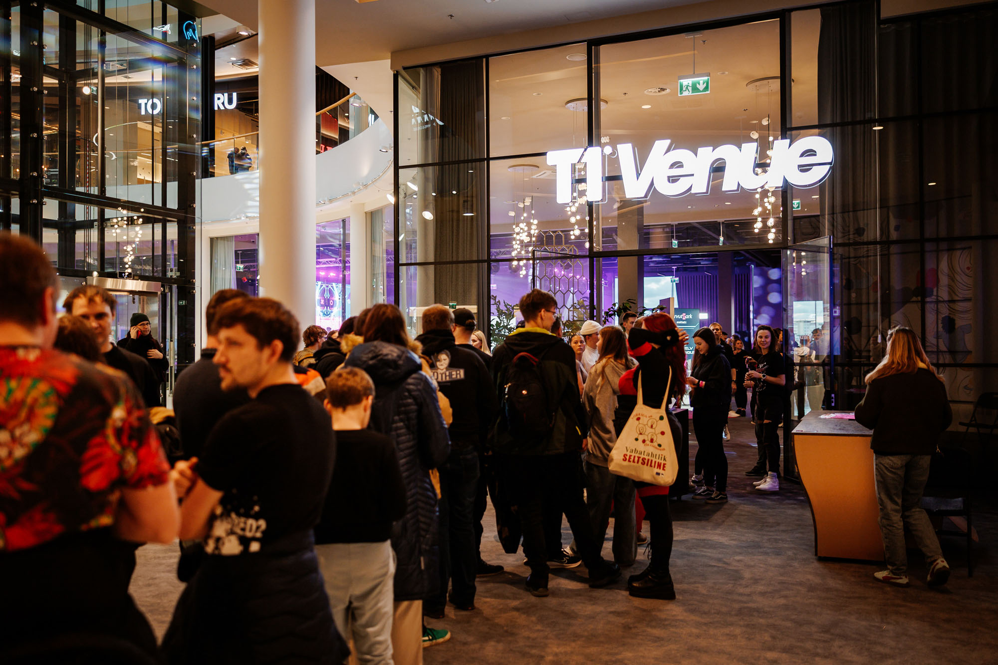 13-18.00.11_18.Oct_RENE-LUTTERUS-R3M_4359